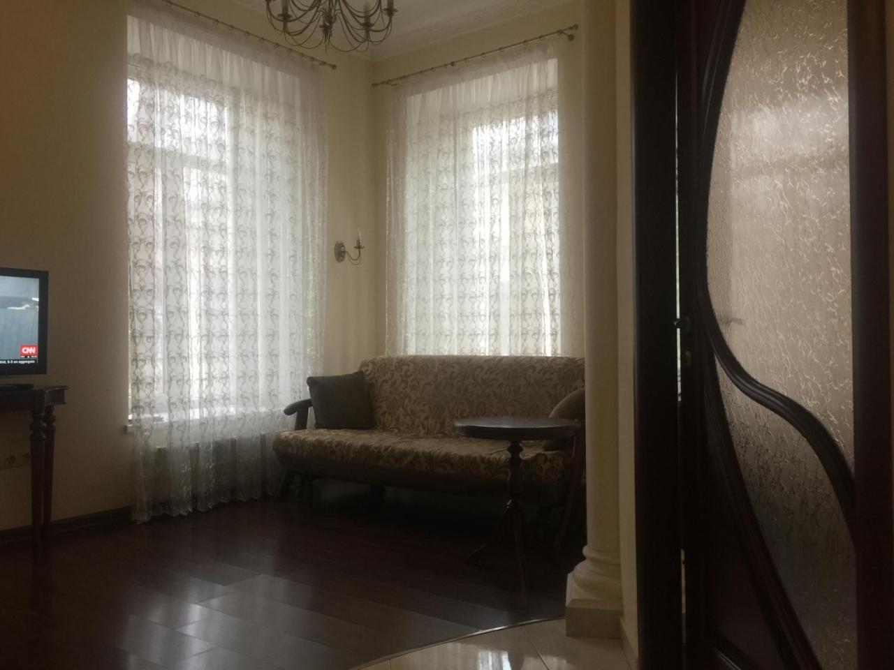 오데사 Cozy Studio Near Greek Square 아파트 외부 사진