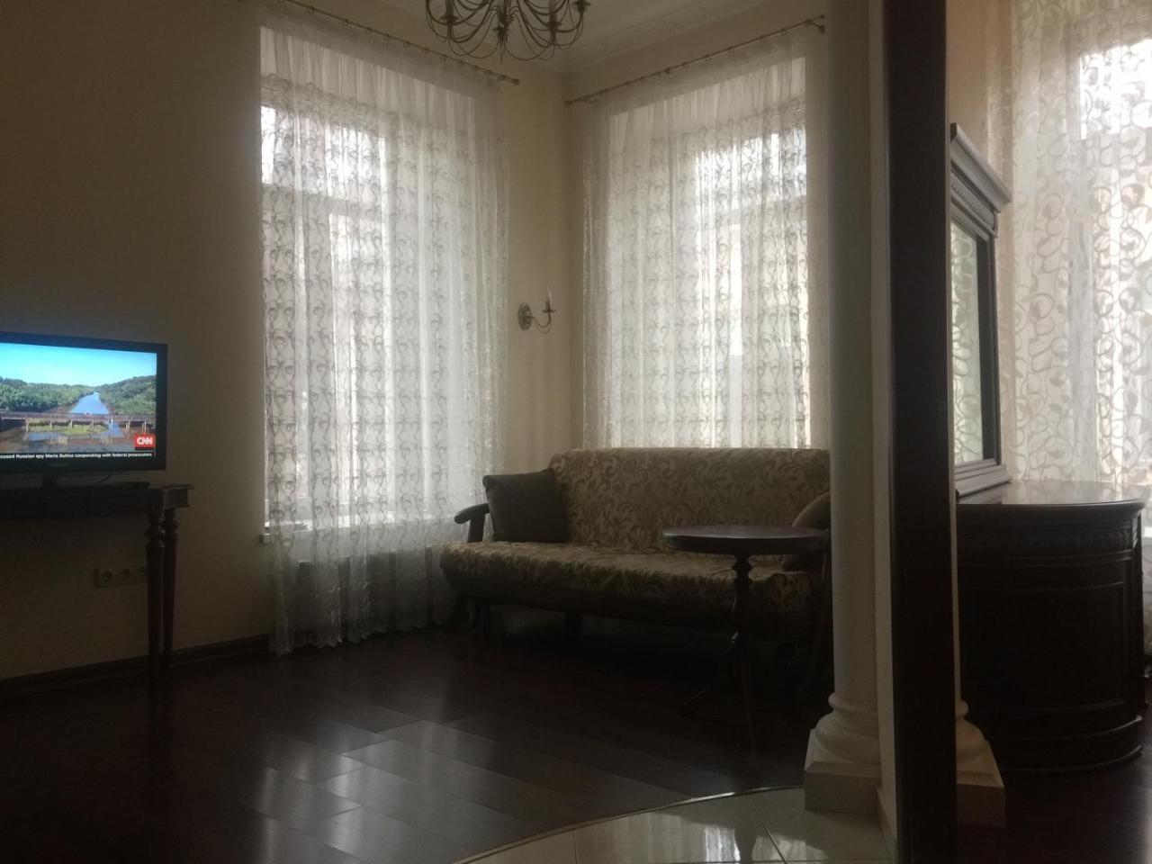 오데사 Cozy Studio Near Greek Square 아파트 외부 사진